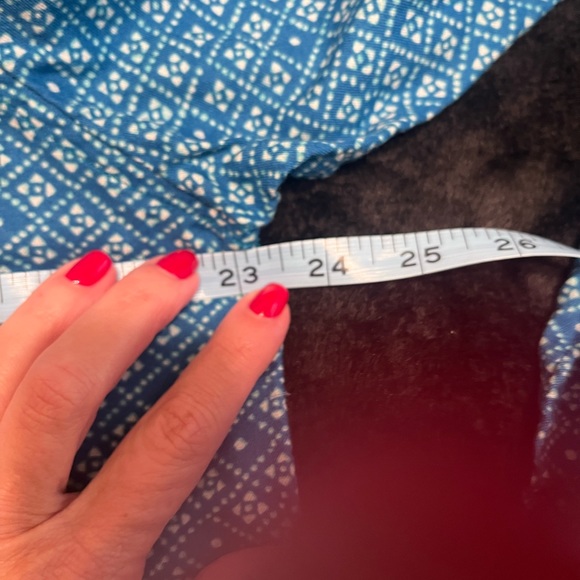 American Eagle batik print shirt. Size XL.Button front long sleeves. 100… - Picture 6 of 9